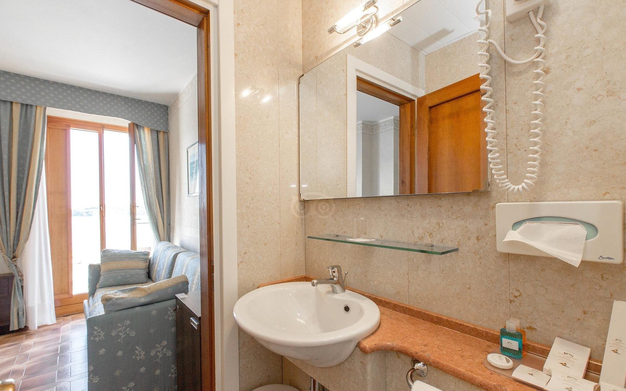 Royal Sporting Hotel Πόρτο Βένερε Εξωτερικό φωτογραφία